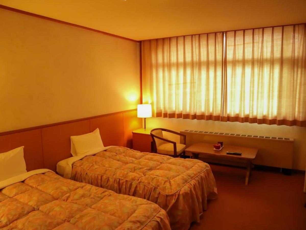 Hotel Sankt Moritz Shiga Shimotakai Eksteriør billede